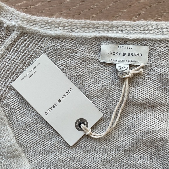 Off White Sweater - Picture 4 of 5